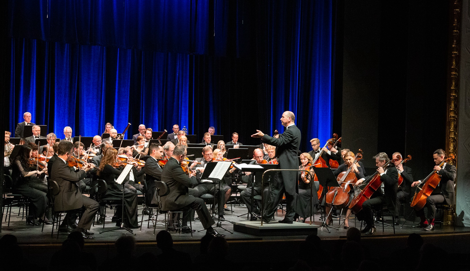 Two Bruckner Dvo k Czech National Symphony Orchestra