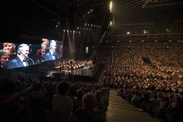 Andrea Bocelli performance